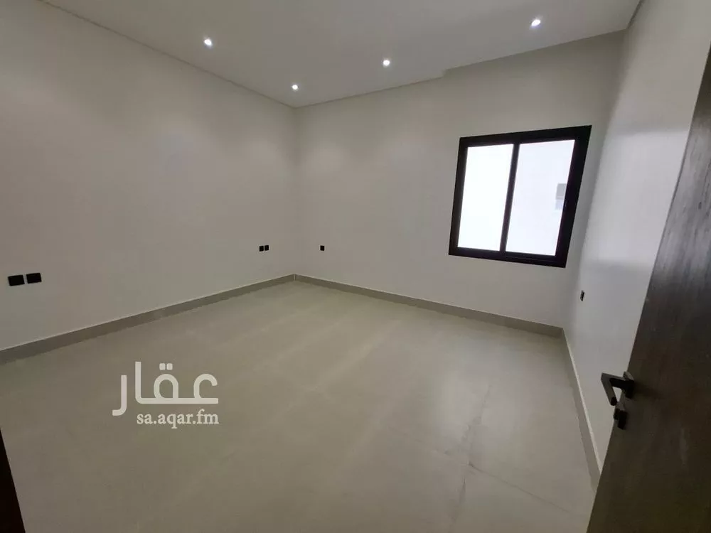 3 bedroom villa in Al Yarmouk, Riyadh 16