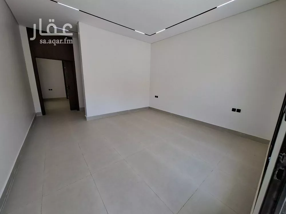 3 bedroom villa in Al Yarmouk, Riyadh 8