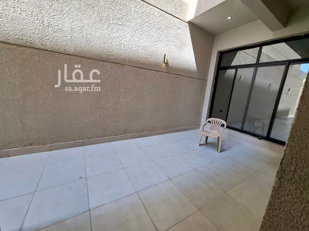 3 bedroom villa in Al Yarmouk, Riyadh 7
