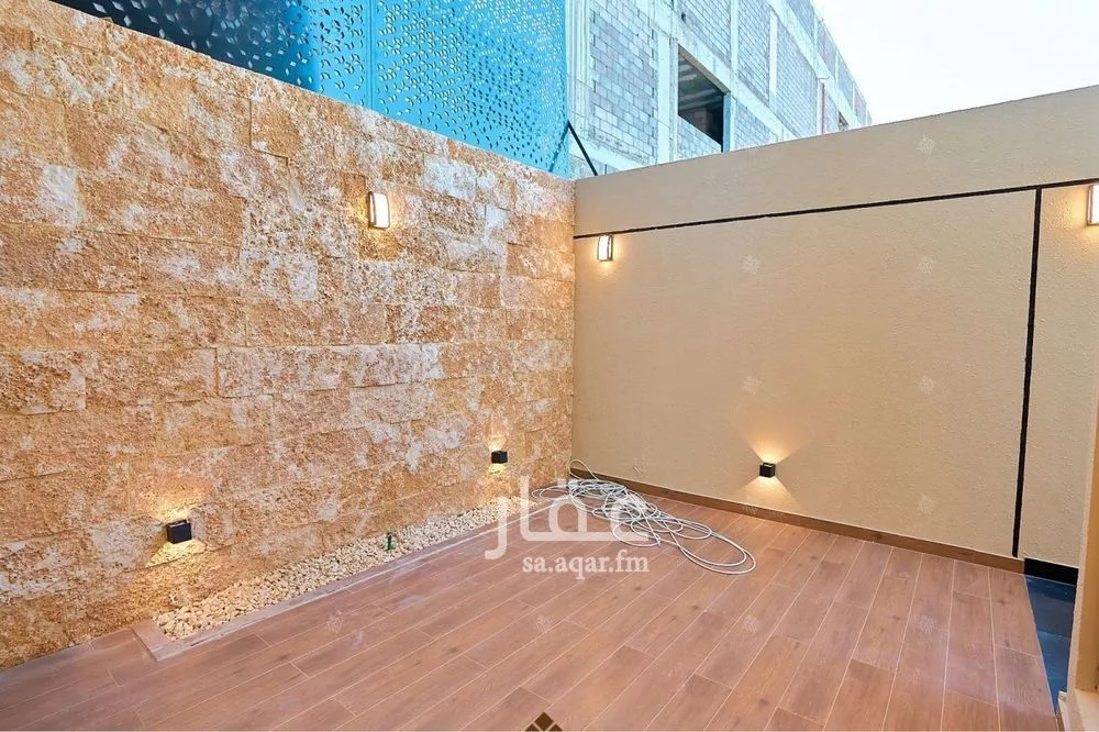 6 bedroom villa in Al Mahdiyyah 16
