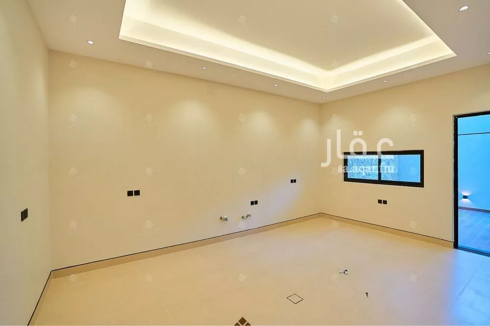 6 bedroom villa in Al Mahdiyyah 9