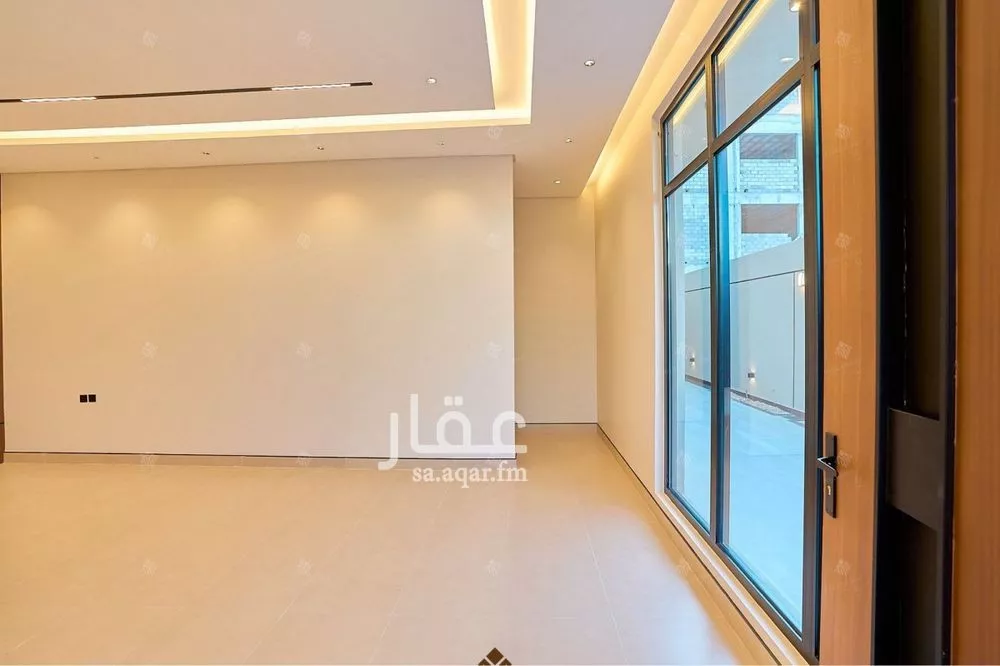 6 bedroom villa in Al Mahdiyyah 10