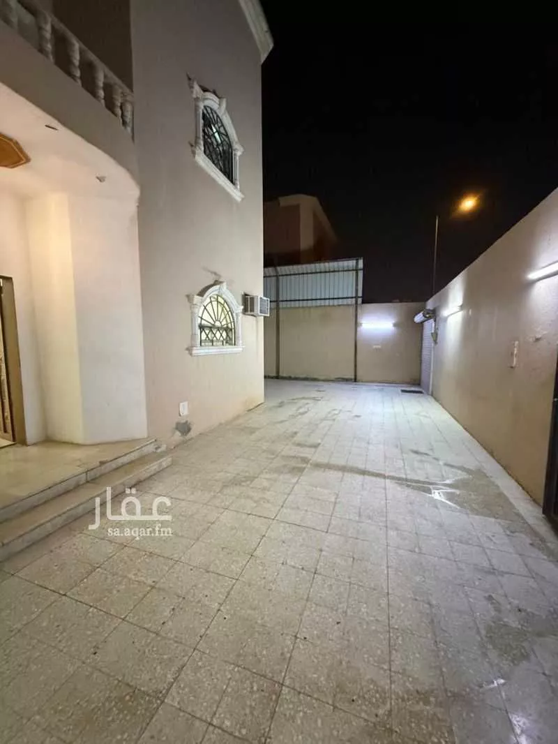 3 bedroom villa in Al Yarmouk, Riyadh 20