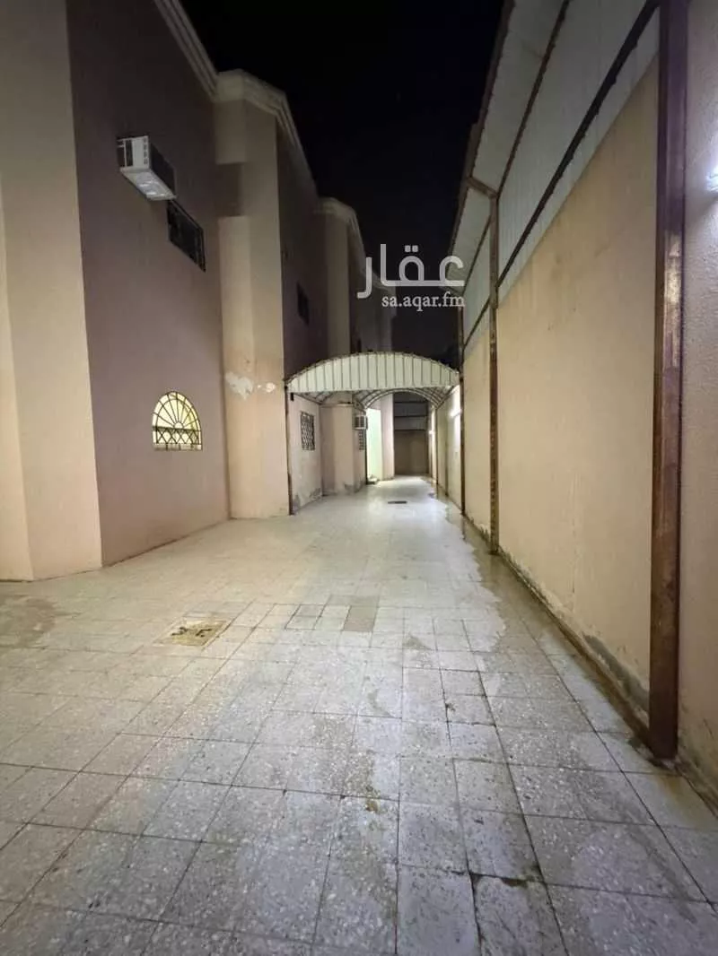 3 bedroom villa in Al Yarmouk, Riyadh 2
