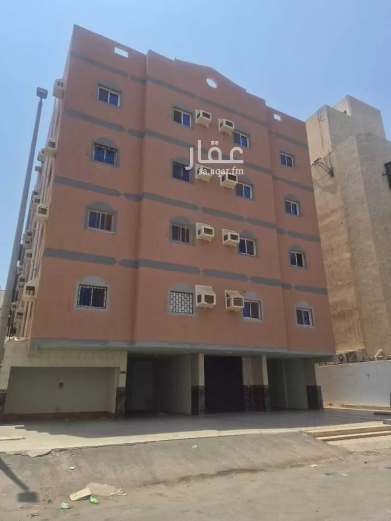 عقار 44 غرف في الريان، جدة