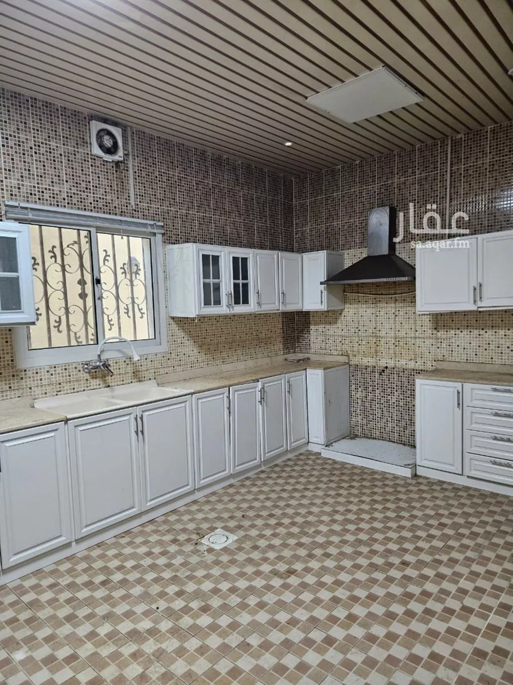 5 bedroom villa in Qurtubah, Riyadh 2