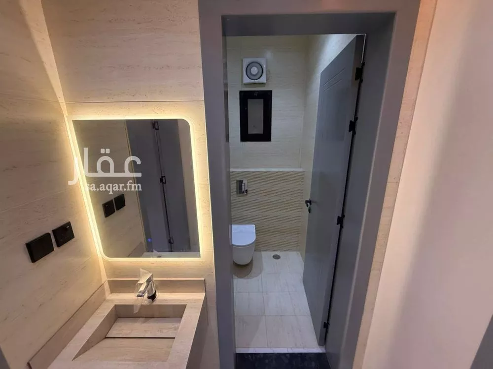 5 bedroom apartment in Abruq Ar Rughamah, Jeddah 15