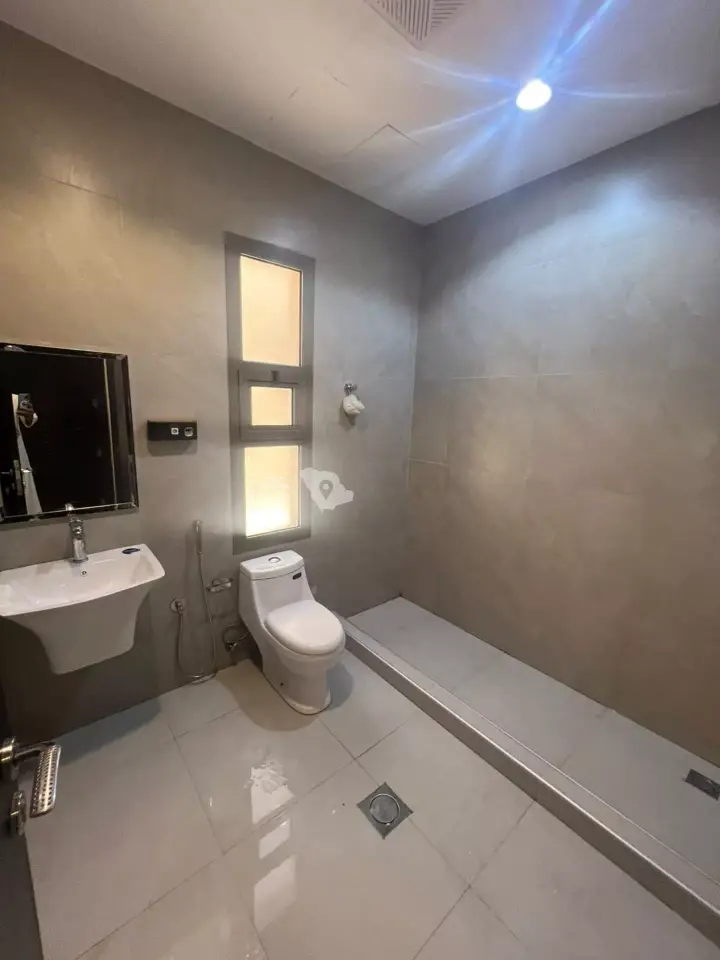4 bedroom villa in Al Yasmin, Riyadh 3