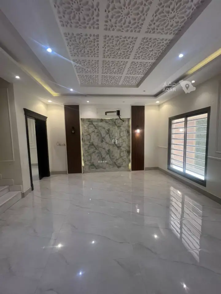 4 bedroom villa in Al Yasmin, Riyadh 7