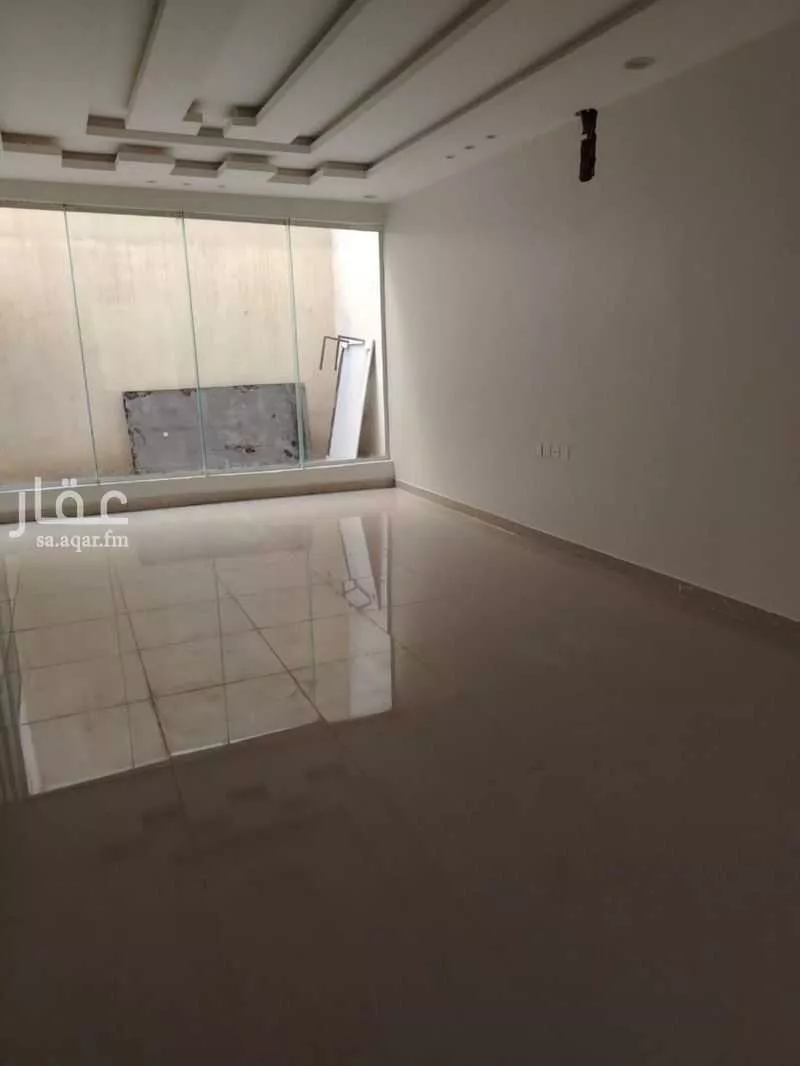 5 bedroom villa in Al Mahdiyyah, Riyadh 19
