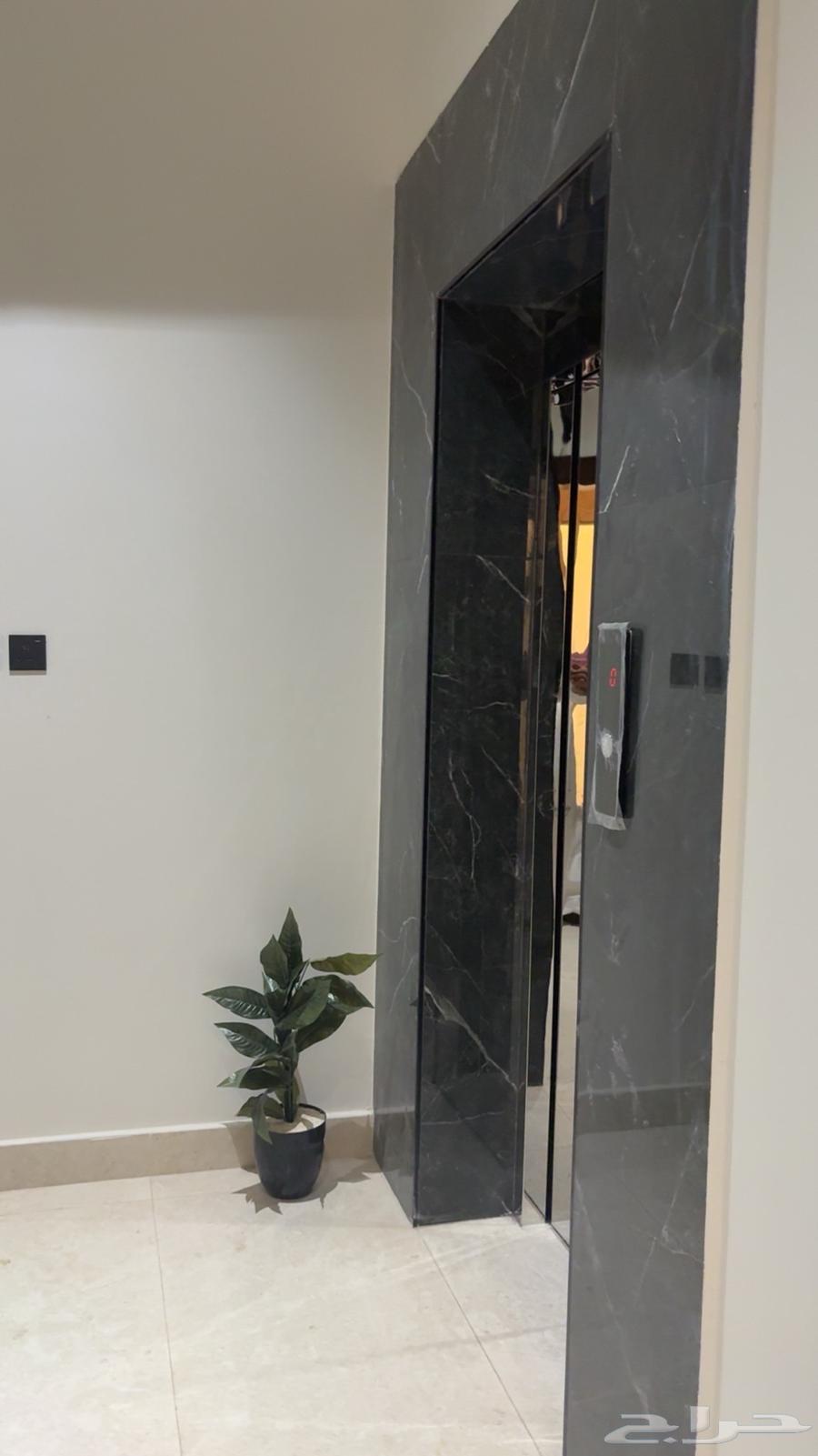 4 bedroom apartment in Al Bayan, Riyadh 14