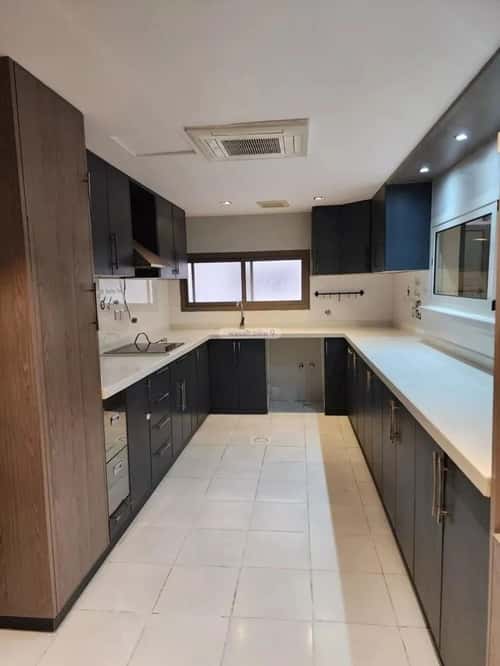 3 bedroom apartment in Al Malqa 3