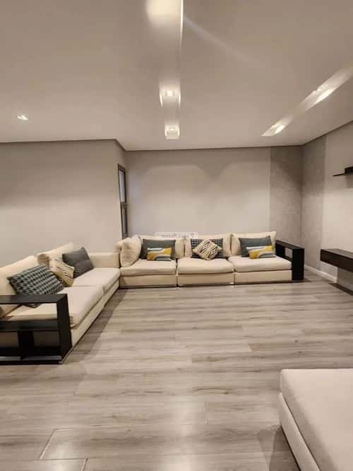 3 bedroom apartment in Al Malqa 4