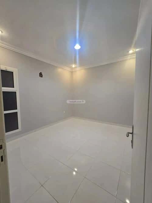 4 bedroom apartment in Al Sahafah, Riyadh 8