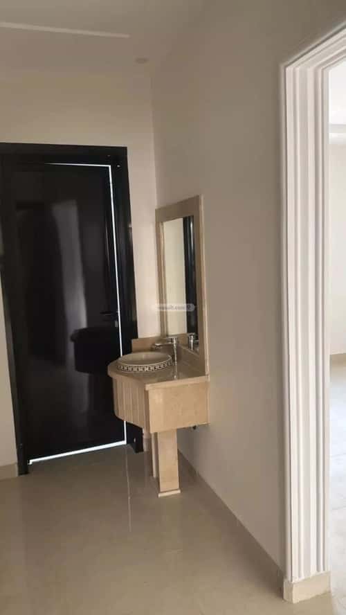 3 bedroom apartment in Al Mahdiyyah 4