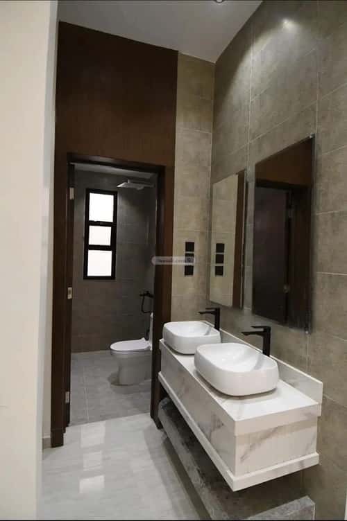 6 bedroom villa in Al Awali 13