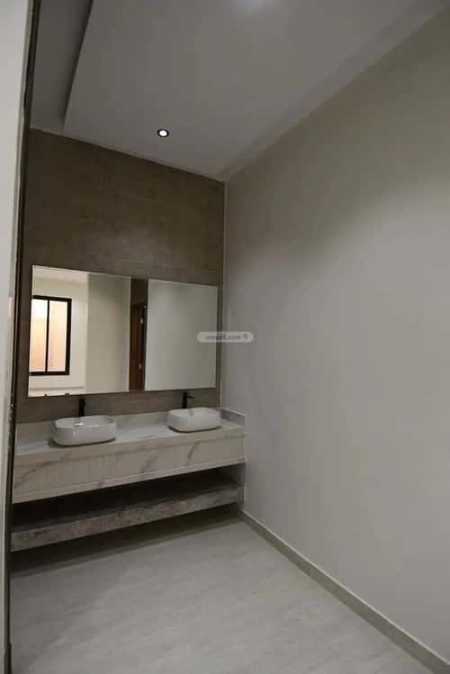 6 bedroom villa in Al Awali 14