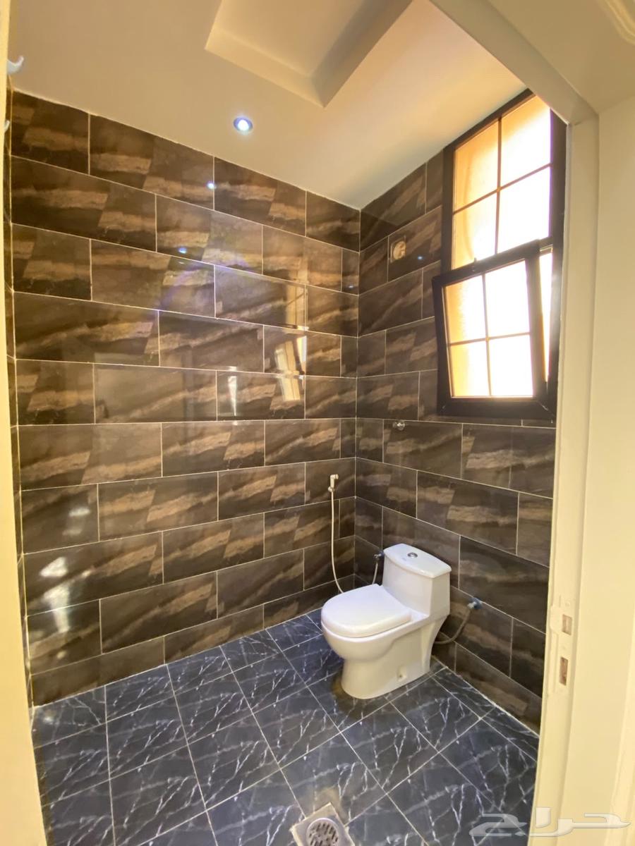4 bedroom villa in Al Yaqout, Jeddah 9