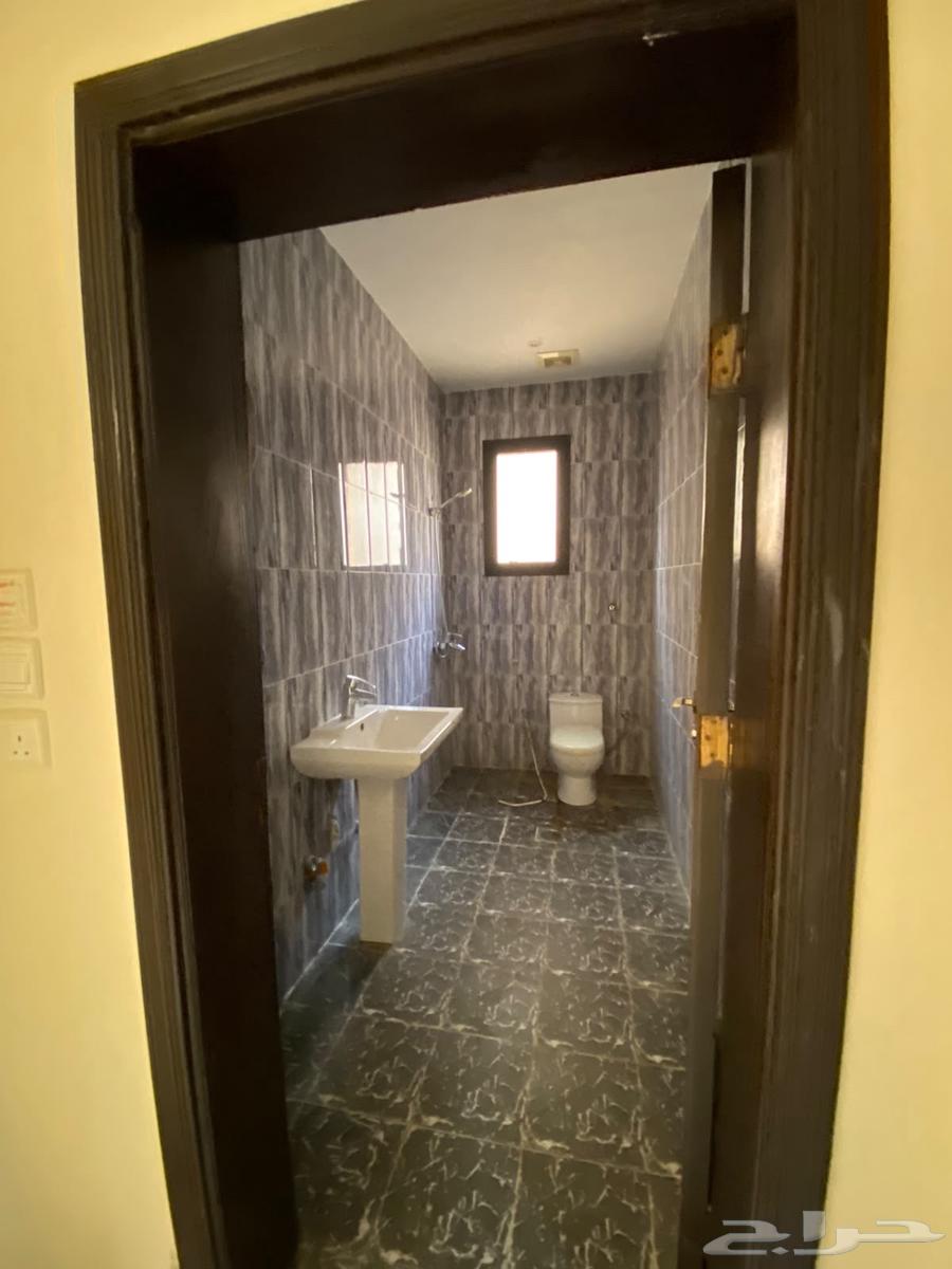 4 bedroom villa in Al Yaqout, Jeddah 18