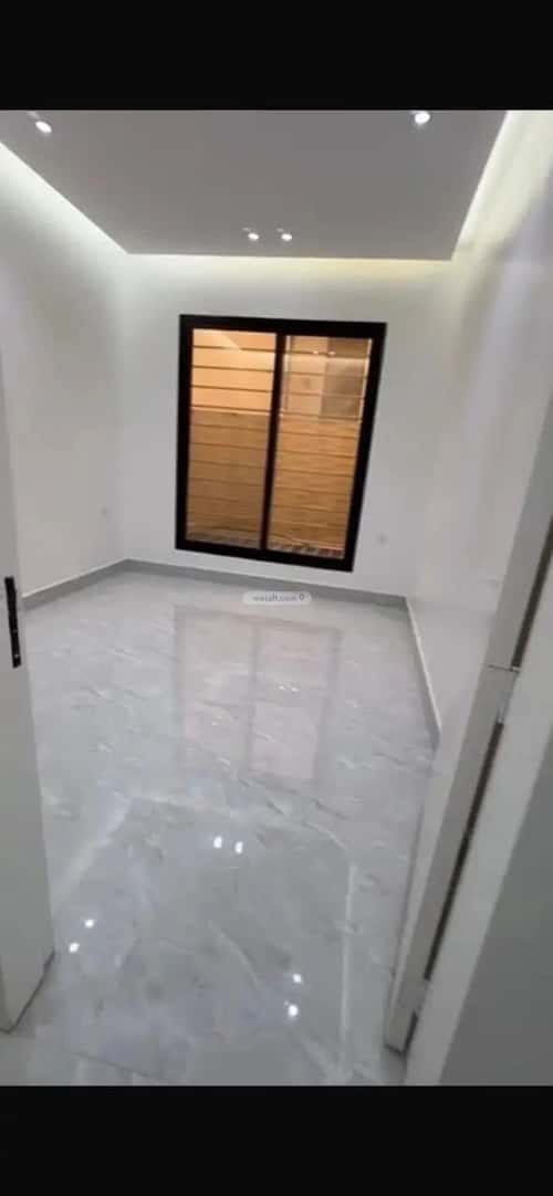 5 bedroom floor in Al Bayan 3
