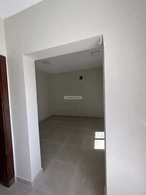 5 bedroom villa in Al Janadriyah 3