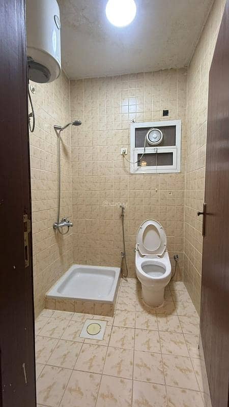 3 bedroom apartment in Qurtubah, Riyadh 2
