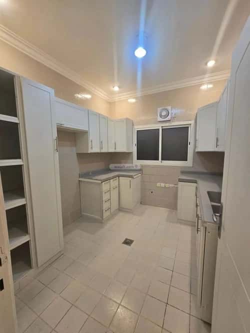 3 bedroom apartment in Al Yasmin 6
