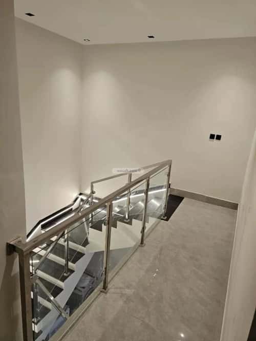 5 bedroom villa in Badr 2