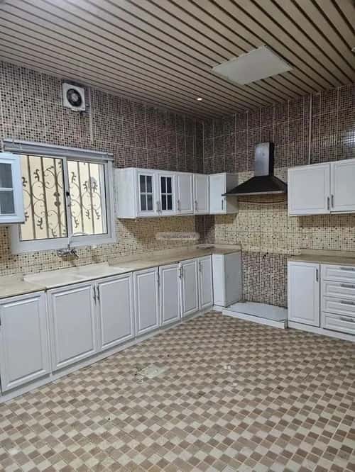 5 bedroom villa in Qurtubah 3