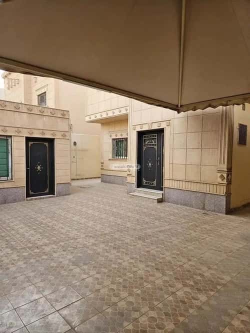 5 bedroom villa in Qurtubah 9