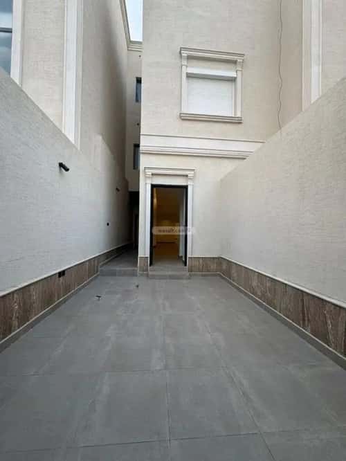 3 bedroom floor in Al Izdihar 5
