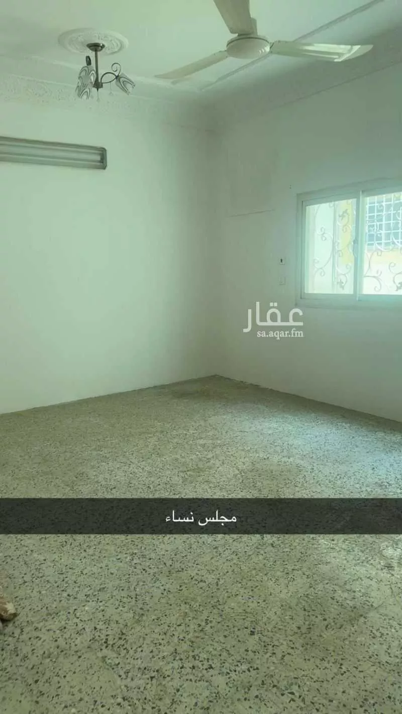 شقة في شمسان