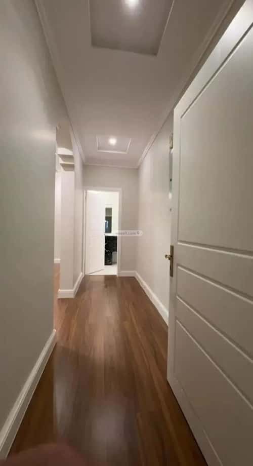 4 bedroom apartment in Al Yarmouk 5
