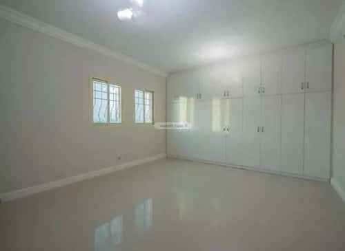 4 bedroom apartment in Al Yarmouk 12