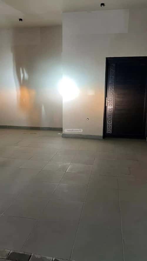 3 bedroom apartment in Al Hazm 5