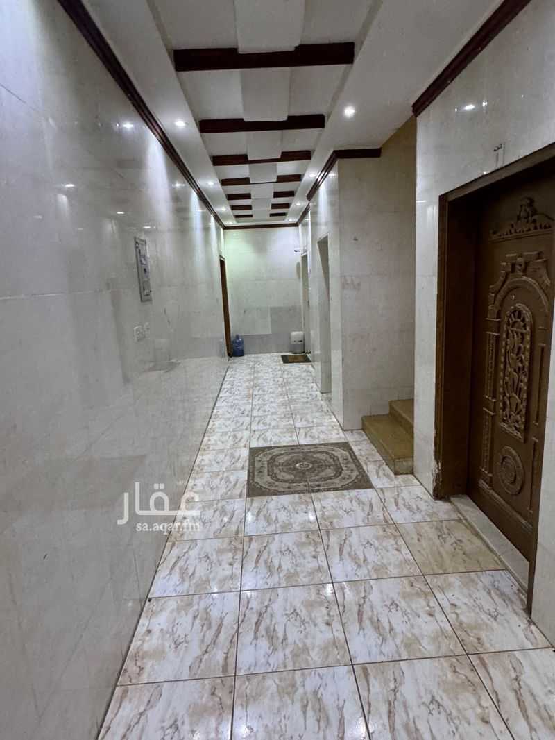 3 bedroom apartment in Granada, Riyadh 4