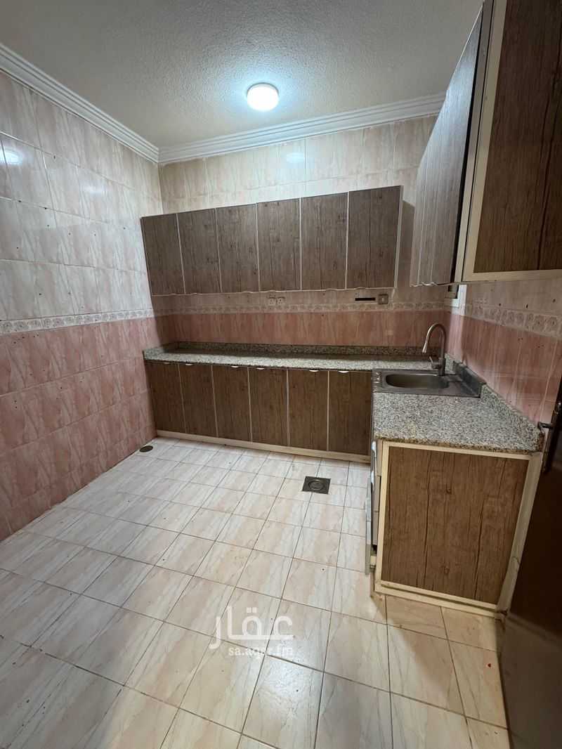 3 bedroom apartment in Granada, Riyadh 13