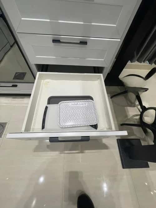 2 bedroom apartment in Al Malqa 5