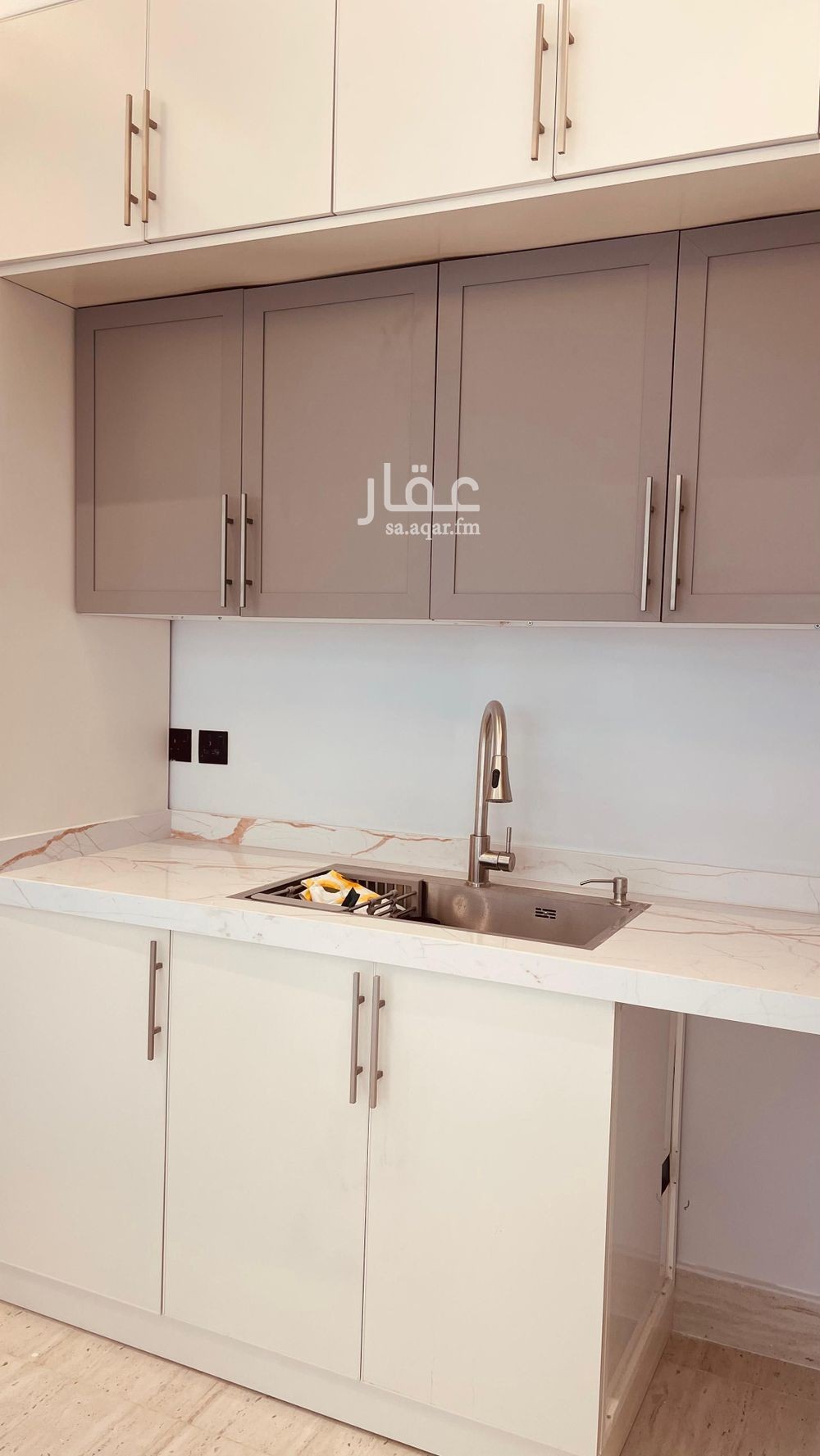 3 bedroom apartment in King Abdul Aziz, Riyadh 14