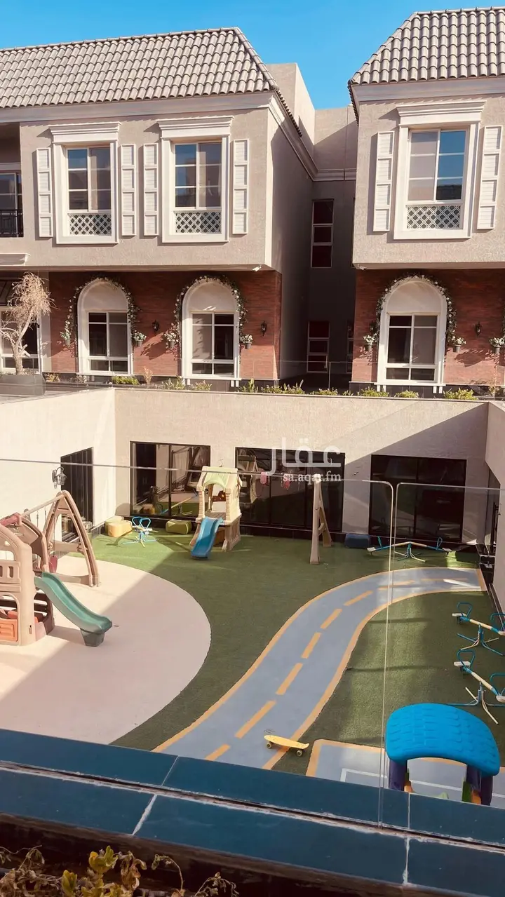 3 bedroom apartment in King Abdul Aziz, Riyadh 24