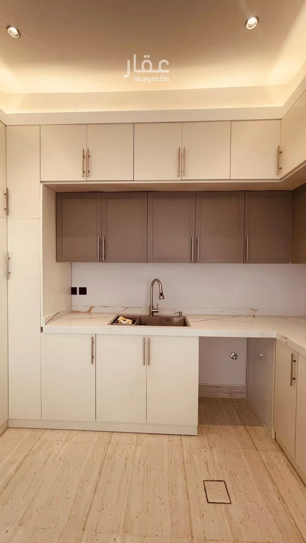 3 bedroom apartment in King Abdul Aziz, Riyadh 5