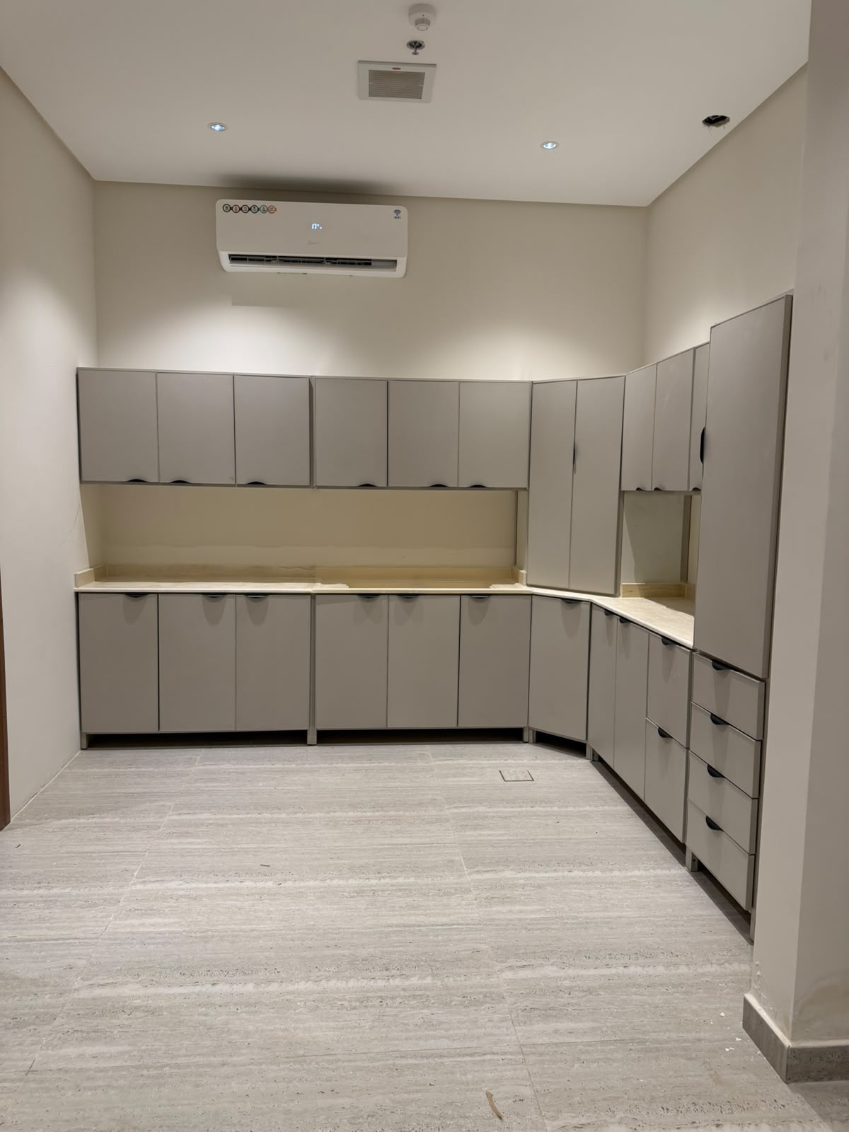 3 bedroom apartment in Al Farouq, Riyadh 3