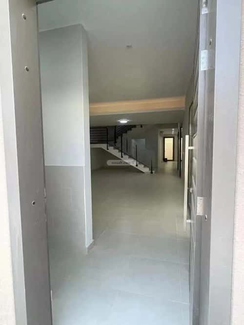 5 bedroom villa in Riyadh 11