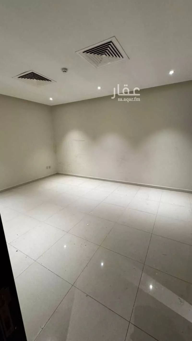 3 bedroom apartment in Al Rawabi, Eastern Province 9