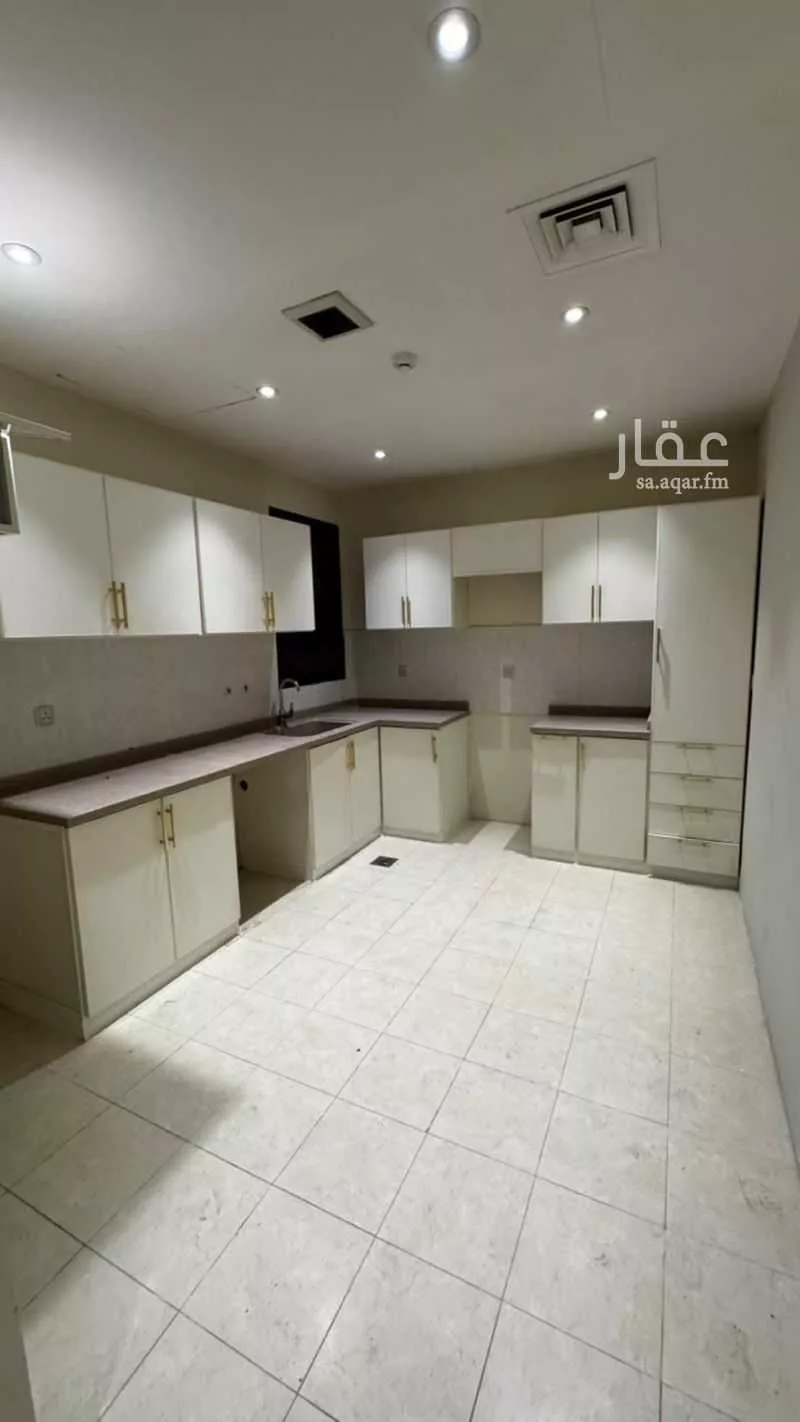 3 bedroom apartment in Al Rawabi, Eastern Province 6