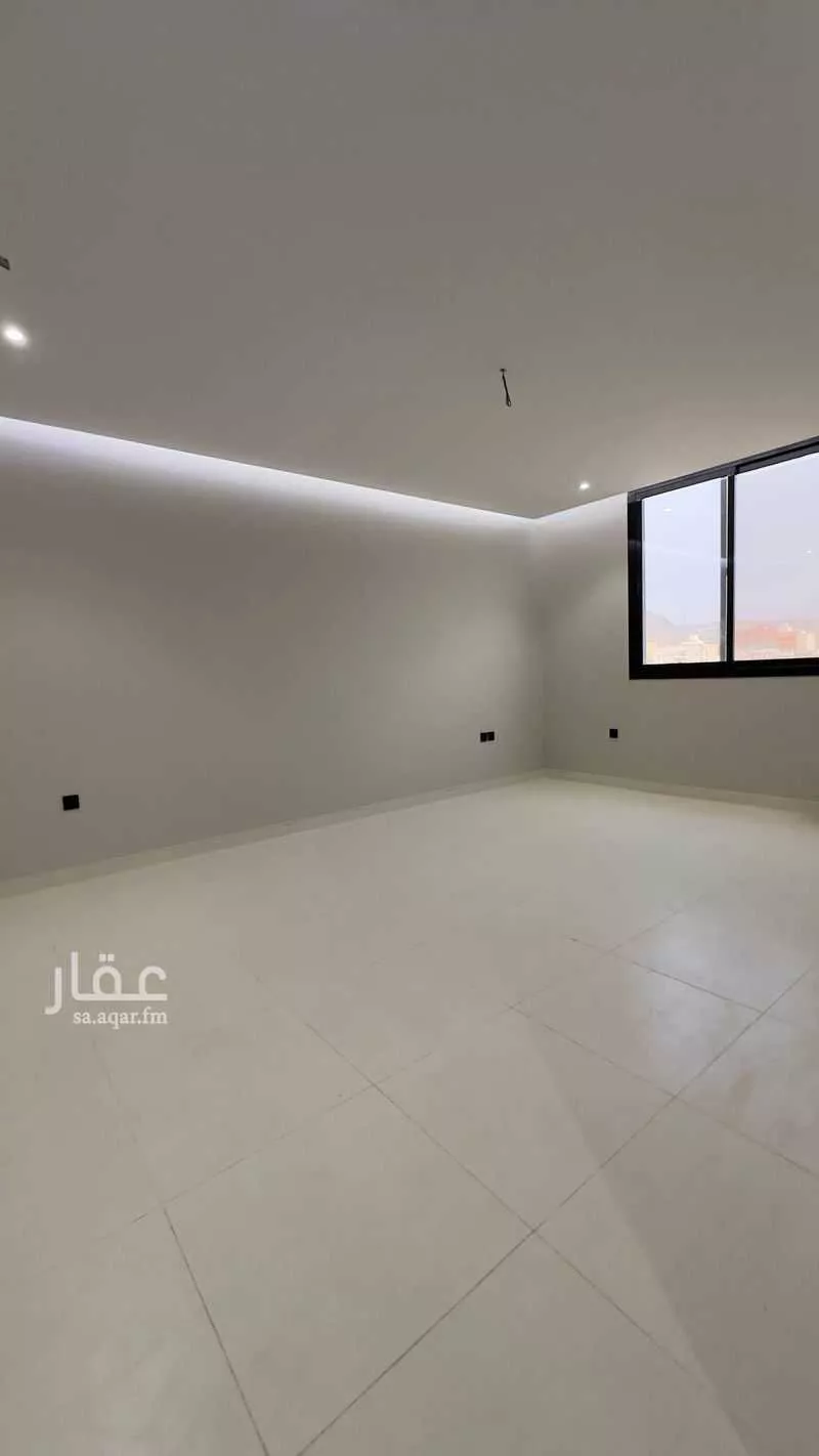 5 bedroom apartment in Al Ukayshiyyah, Makkah