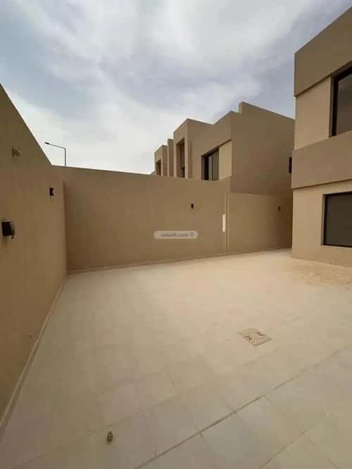 5 bedroom villa in Riyadh 2