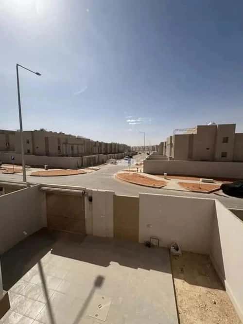 6 bedroom villa in Riyadh 4
