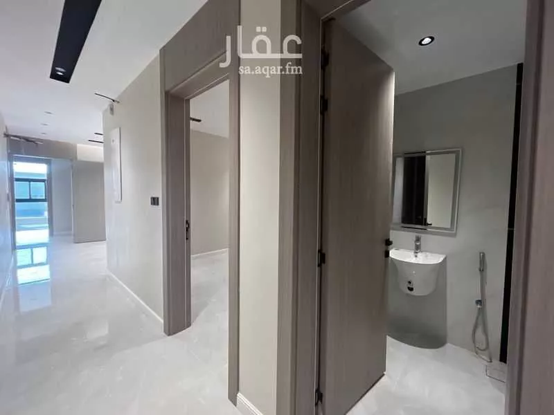 4 bedroom apartment in Al Ranuna, Madinah 7