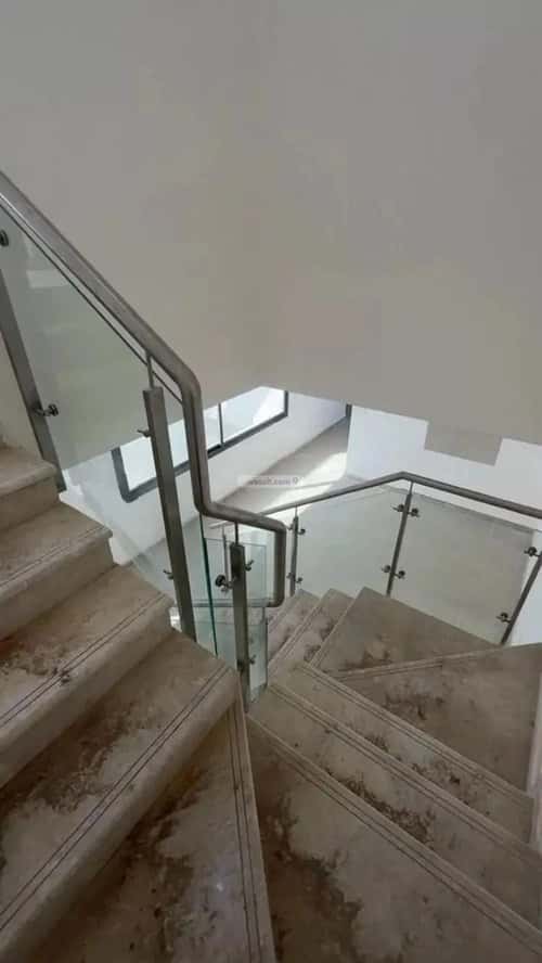 فيلا 4 غرف في مطار الملك خالد الدولي 2